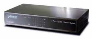 QUBIX SPA - QBX2032011 GSD-503 5P 10/100/1000MBPS UNM SW