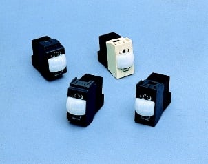 TECNEL TECNOLOGIE EL - TTETE3703R ACCENDILUCE AUTOMAT. IR RELE?10A/230V TL
