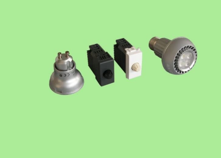 TECNEL TECNOLOGIE EL - TTETE44801 DIMMER DEV.LED 230VDIM.4-100W/230V TL