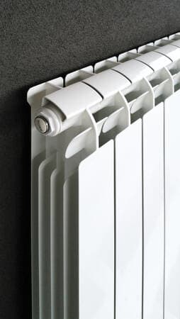 GLOBAL DI FARDELLI - OFGVXE06000110 RAD. ALL. VOX EXTRA 600 BATT. 10 ELEM.