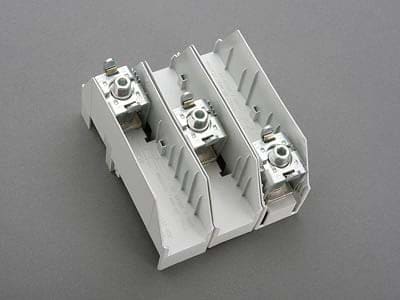 WOEHNER ELECTROTECHN - WOH01538000 SET DI 3 PIASTRE C. MORS, X BAND. 32 X 2