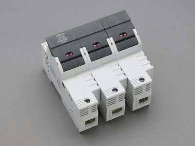 WOEHNER ELECTROTECHN - WOH31934000 AMBUS J-CARRIER 30A, 3P, CON LED