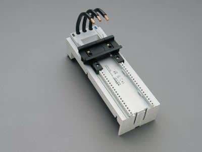 WOEHNER ELECTROTECHN - WOH32444000 ADATT. EC 32A, 72MM, 1DIN, SIS.60, L=200