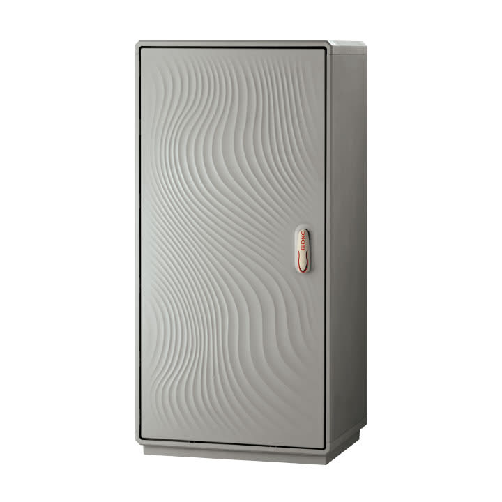 CONCHIGLIA - CON077918100 Serie GRAFI 9 - Armadio in vetroresina, 1 vano, IP55, dimensioni 1390 x 910 x 460 mm (AxBxP)