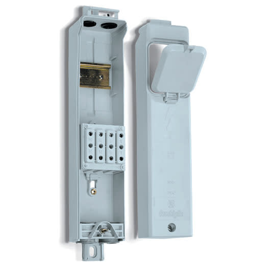 CONCHIGLIA - CON053303590 Serie MVF - Morsettiera da incasso palo a doppio isolamento, 4 poli, feritoia 100x300 mm