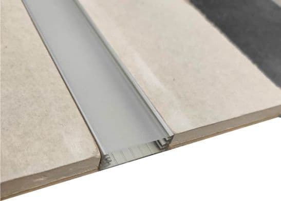 ELCOM SRL - EOW3011-3T LUCE INCROCIATA P3011 (200X200)