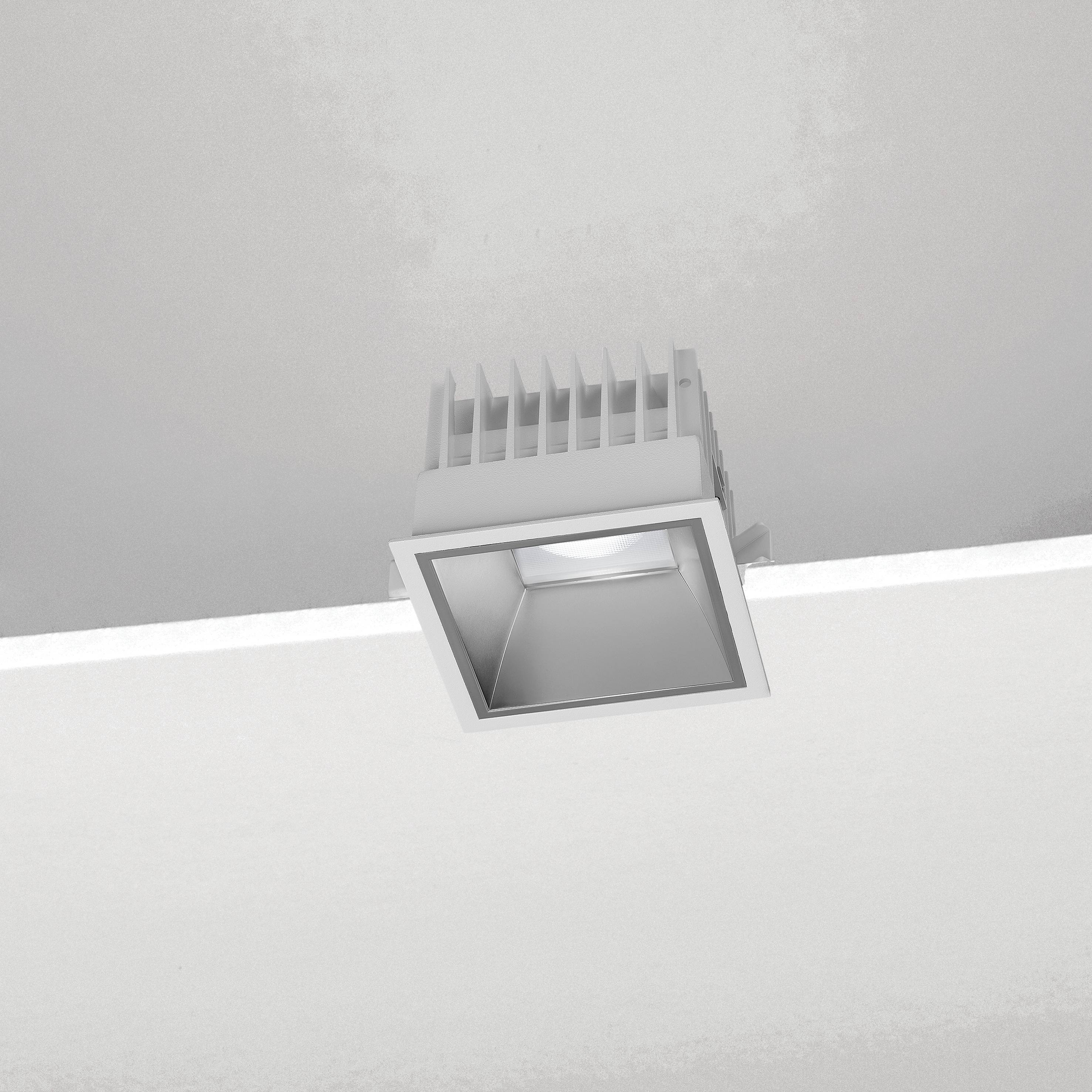 NOBILE ITALIA - NOBC1S/F/4K13/M6 INC. L.100 QUAD. 13W 4K OP ON-OFF