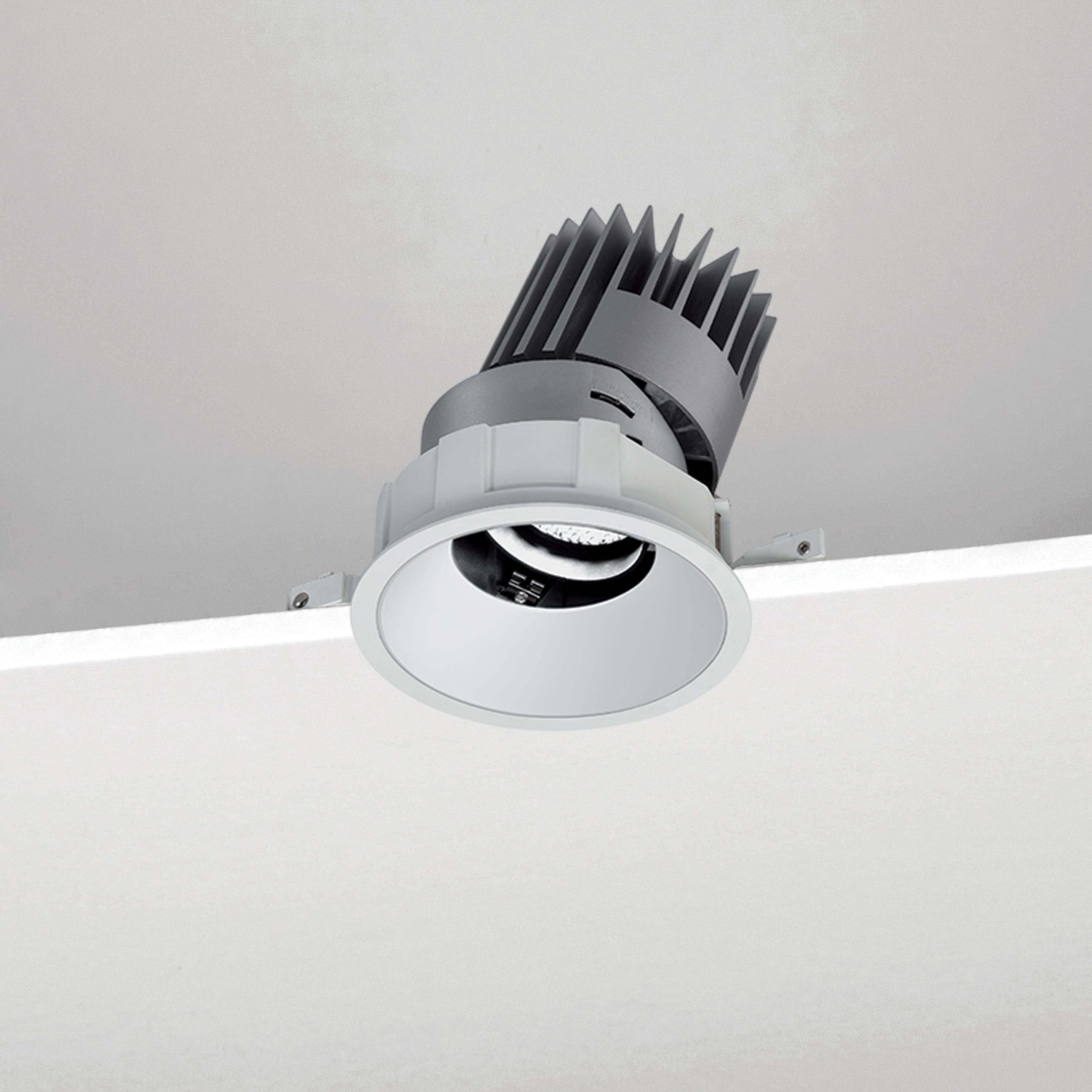 NOBILE ITALIA - NOBM1RA/CM/4K18/W3 INC.ORIEN. TONDO/C D100 18W 4K BI DALI I