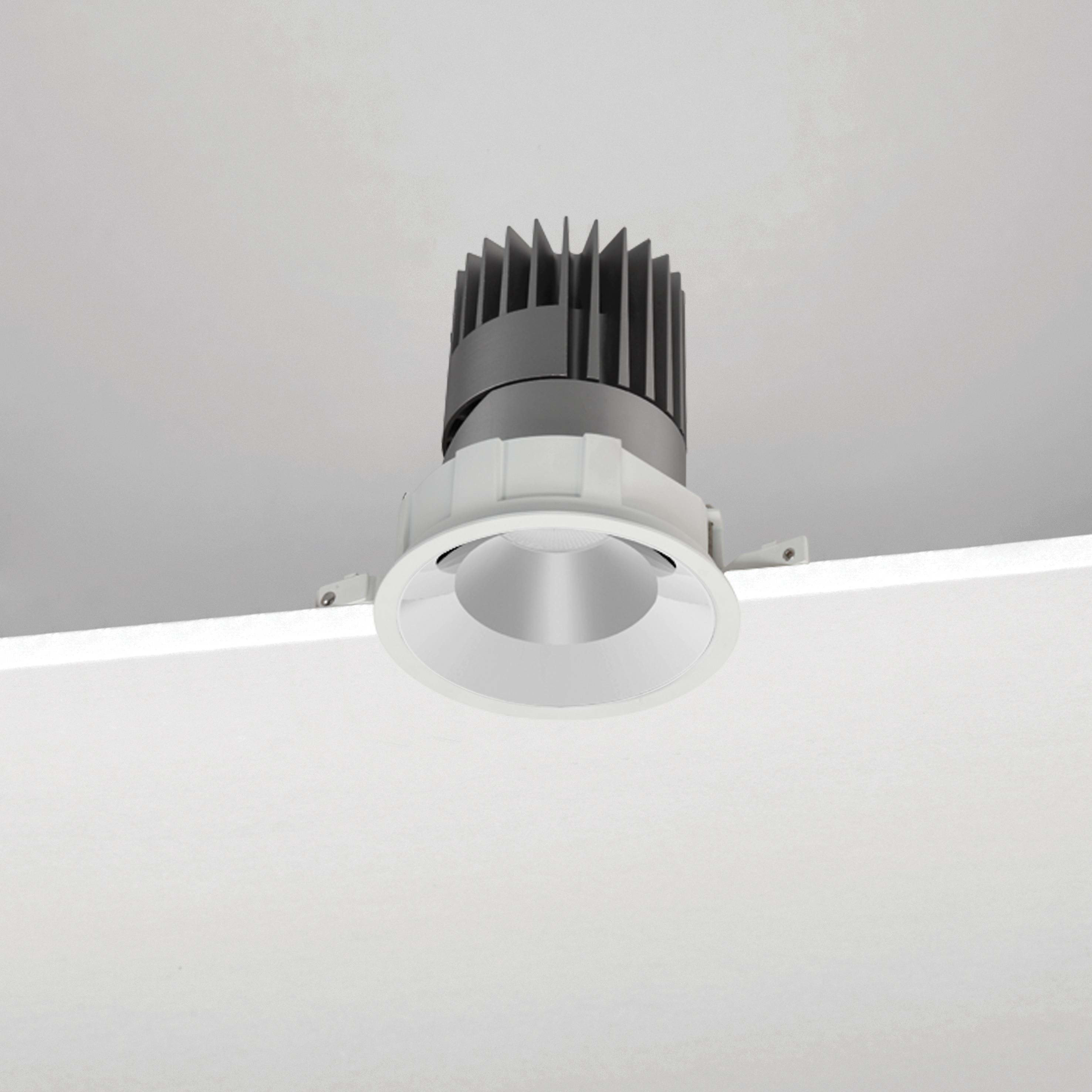 NOBILE ITALIA - NOBM1RF/CF/4K18/C2 INC.FISSOTON/C D100 18W 4K CR PUSH/DIM1-