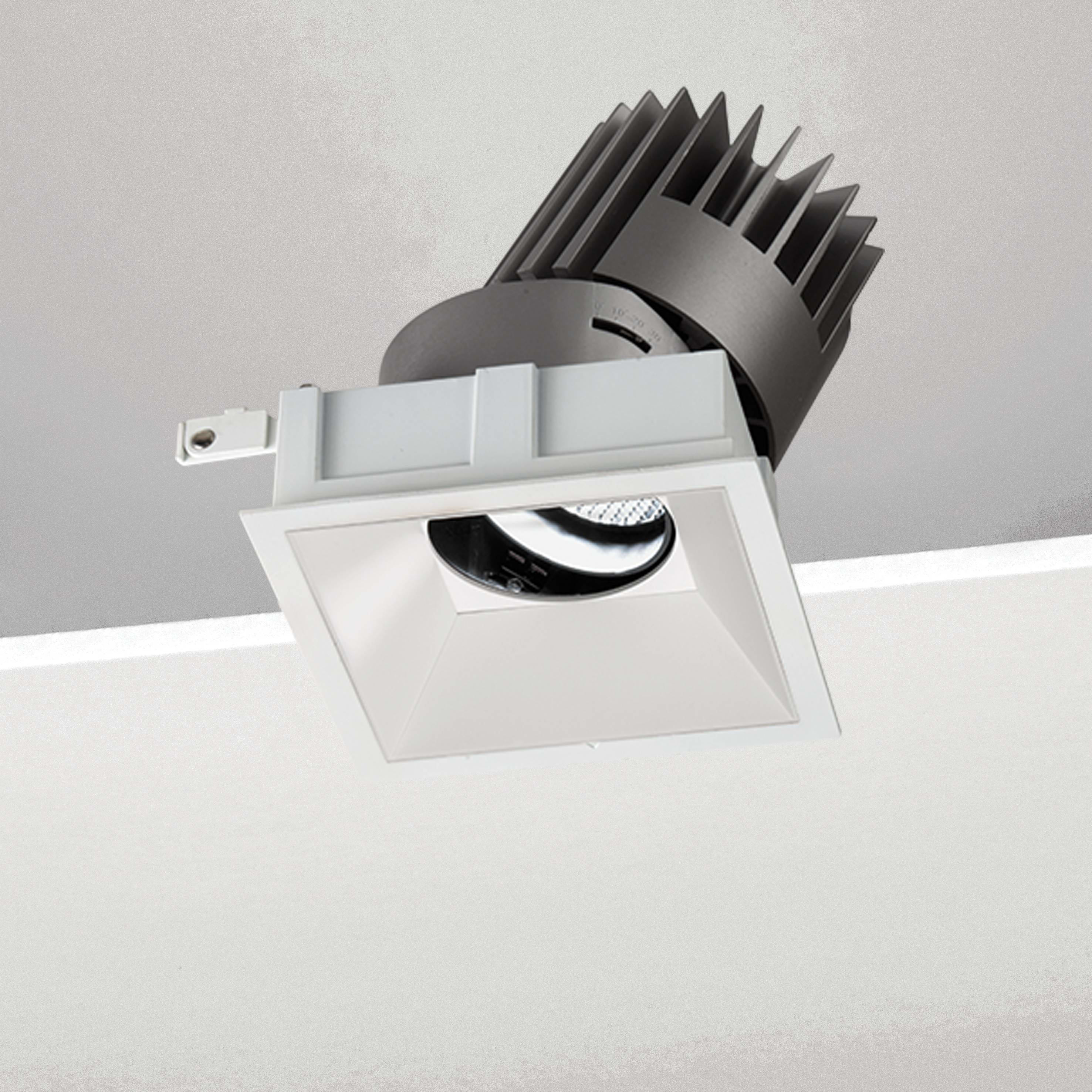 NOBILE ITALIA - NOBM2SA/CM/3K25/W3 INC.ORIEN. QUAD./C L125 25W 3K BI DALI I