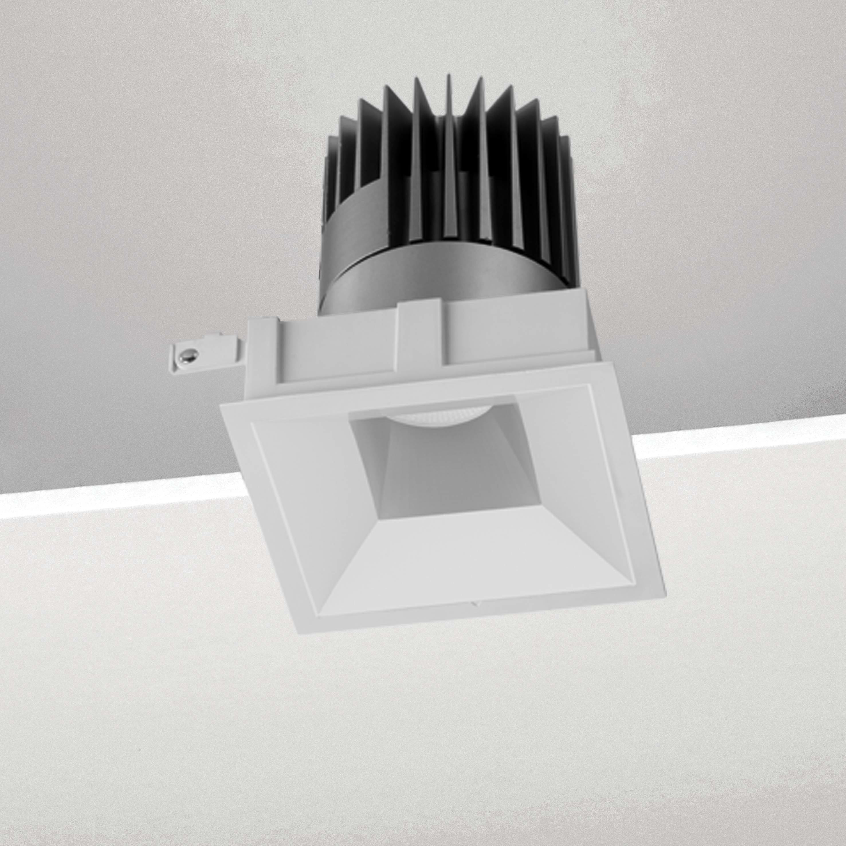 NOBILE ITALIA - NOBM2SF/CF/4K18/W6 INC. FISSO QUAD./C L125 18W 4K BI ON-OFF