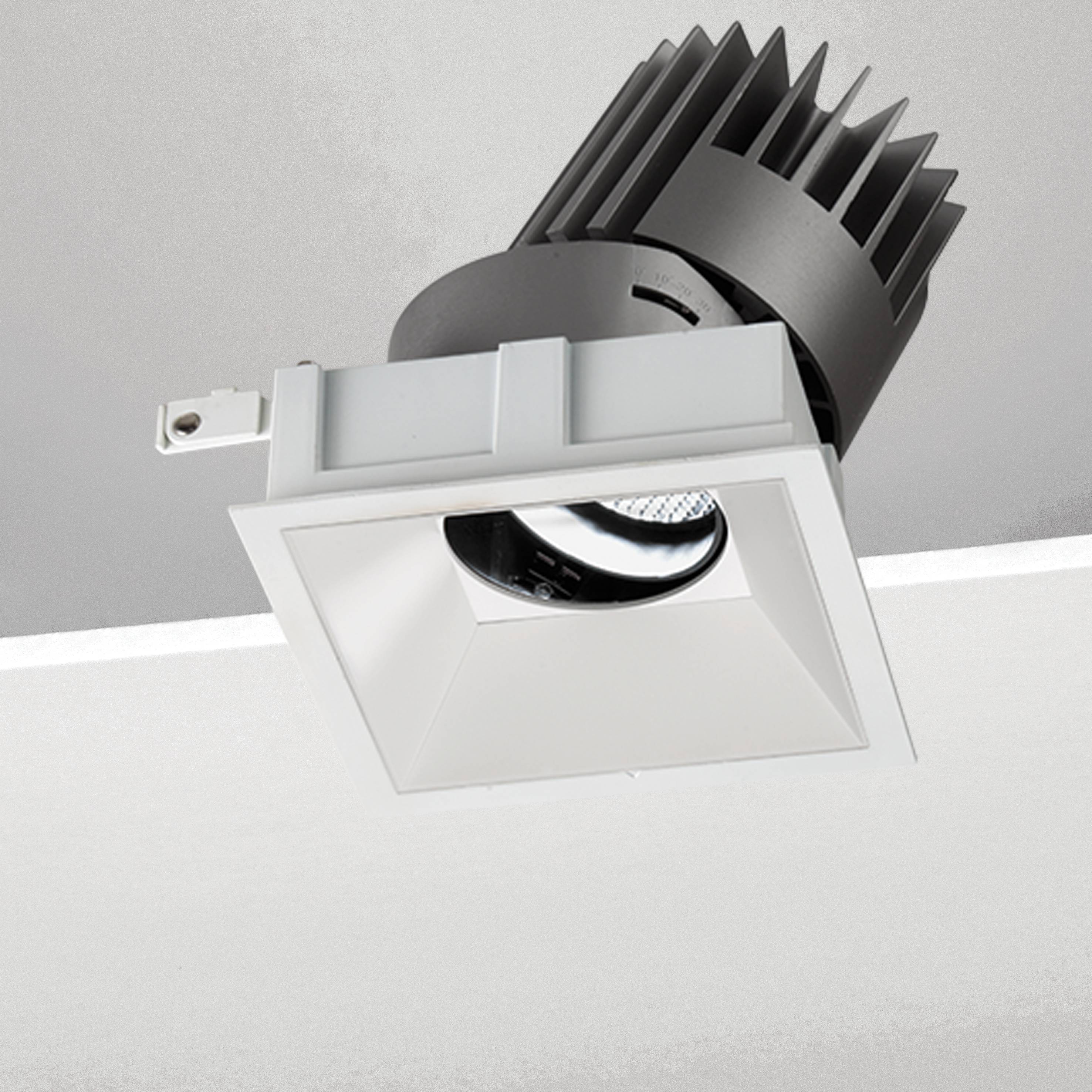 NOBILE ITALIA - NOBM3SA/CF/4K38/W1 INCASSO ORIEN. QUAD./C L150 38W 4K BI