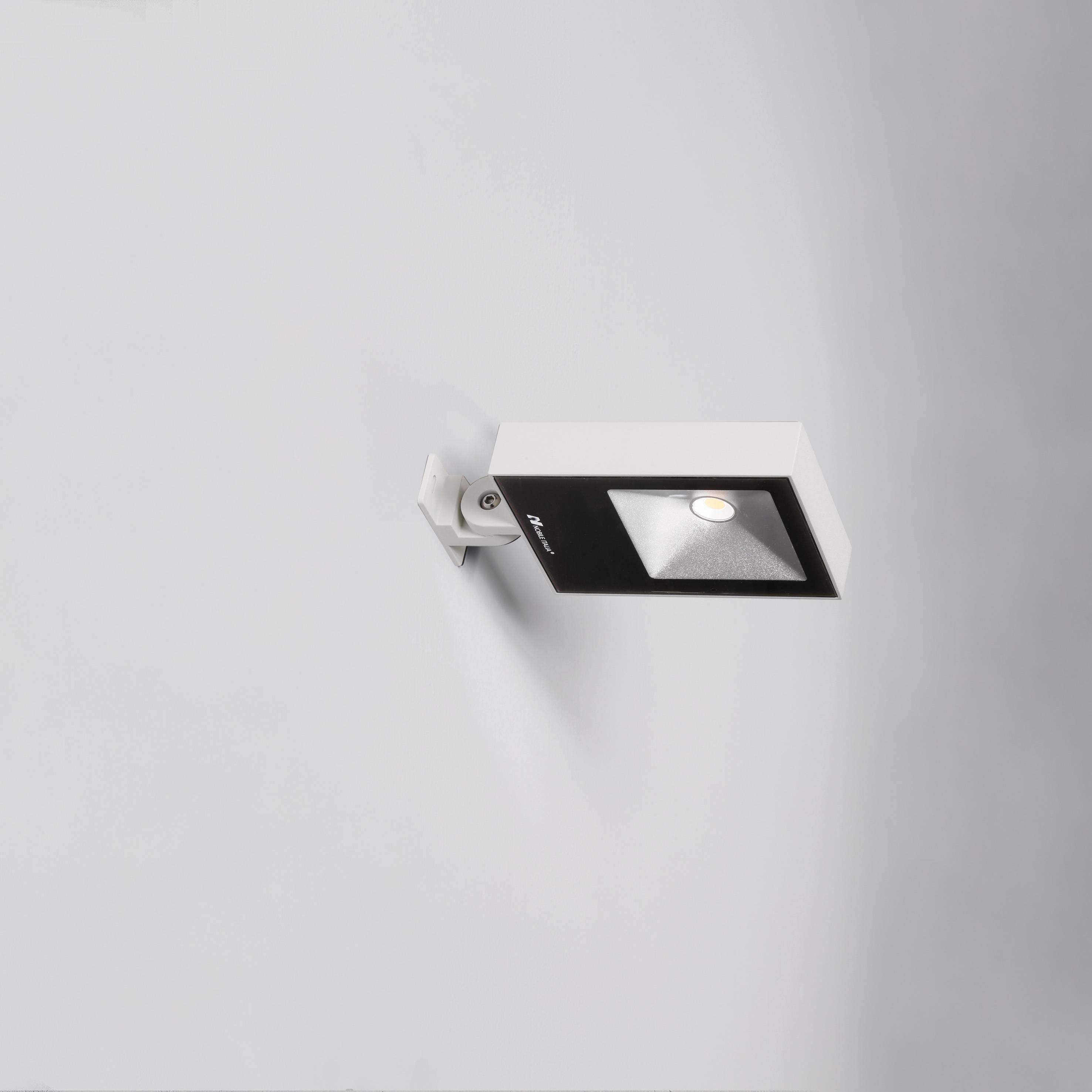NOBILE ITALIA - NOBPRO14/F/4K/W PROIETTORE 14W 4K CRI90 IP67 BI