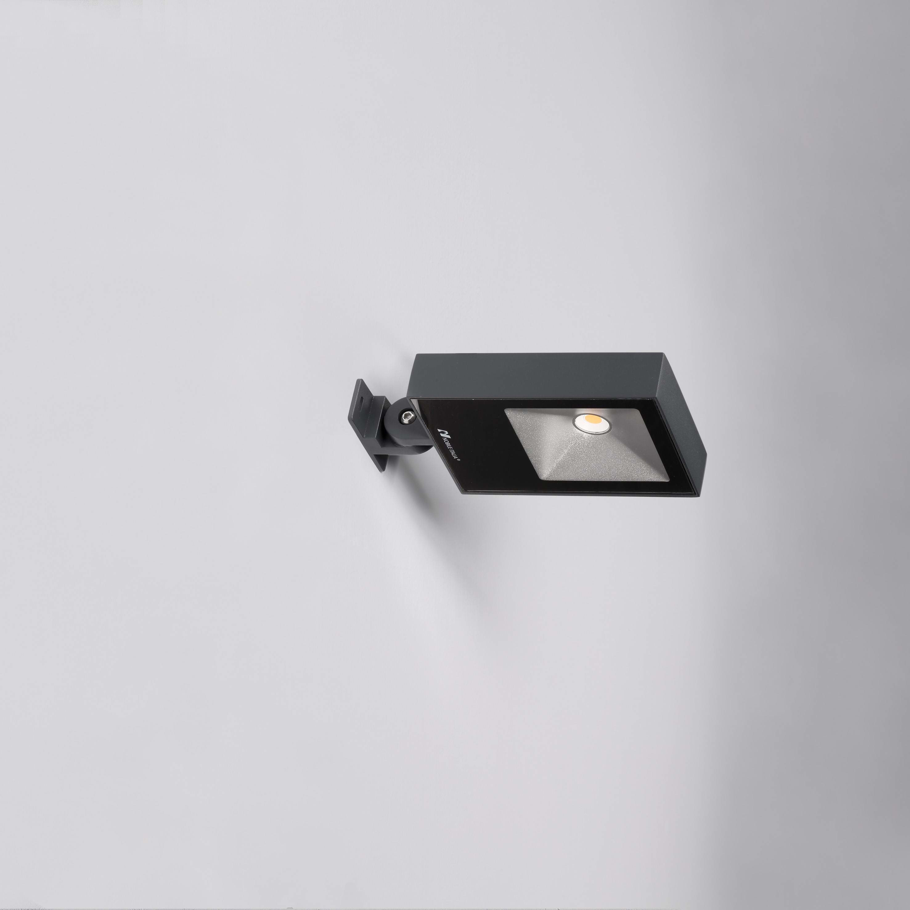 NOBILE ITALIA - NOBPRO14/F/4K/A PROIETTORE 14W 4K CRI90 IP67 ANTRACITE