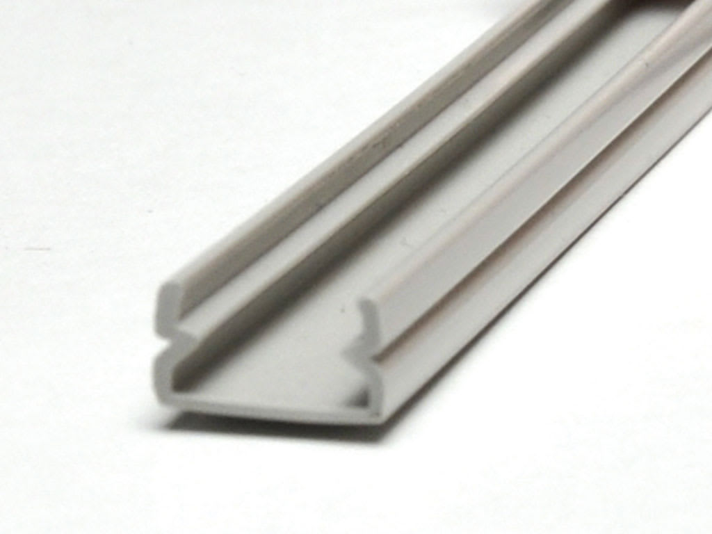 CEMBRE SPA - CEM990652 PROFILO RTR-TAPW FORATO GRIGIO 430MM.