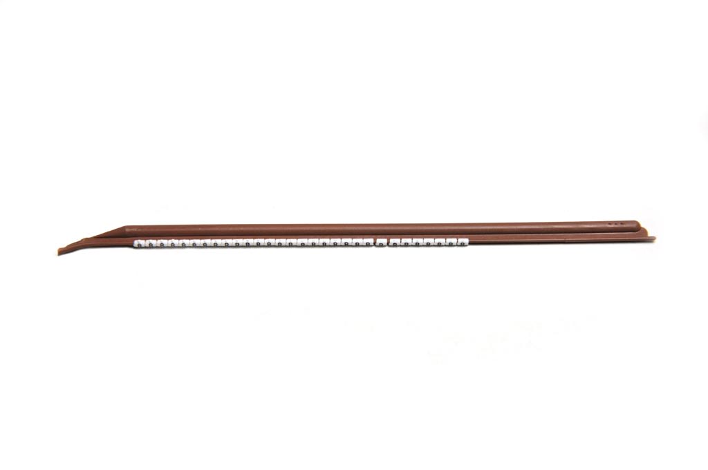 CEMBRE SPA - CEM17900-1 SEGNACAVO SM-01 SNAP SU SUPPORTO, PER CAVI DI DIAMETRO 1-1,4mm E SEZIONE 0,25-0,35mmq, BIANCO, CON STAMPA NERA NUMERO "1", 50 PZ SU SUPPORTO MARRONE